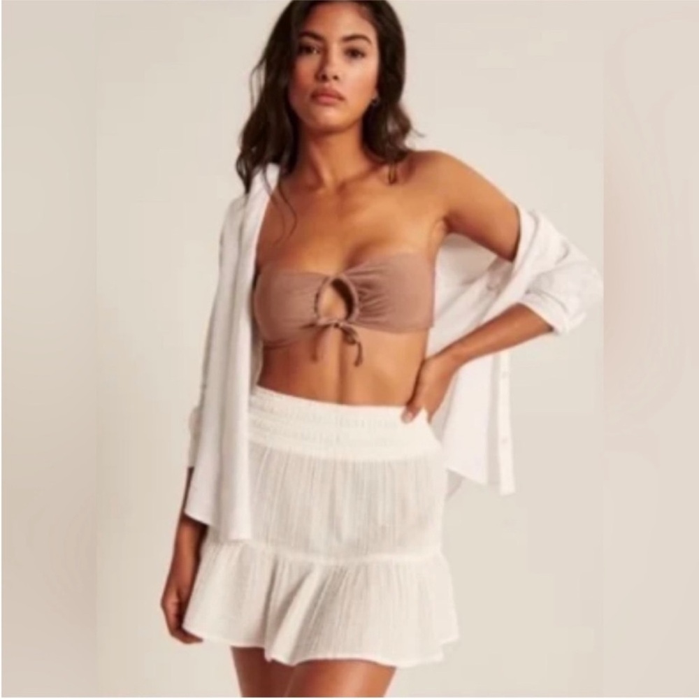 Abercrombie & Fitch White Mini Skirt
